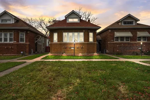 8028 S Wabash Ave, Chicago, IL 60619