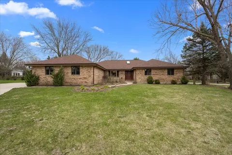 1308 Matanuska Trl, Mchenry, IL 60050