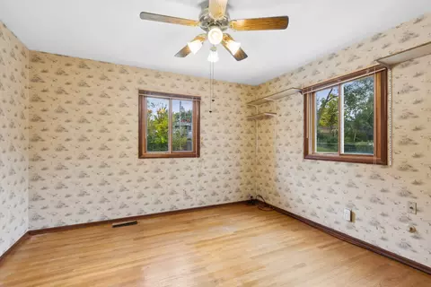 2807 Sun Valley Dr, Cary, IL 60013 photo 14