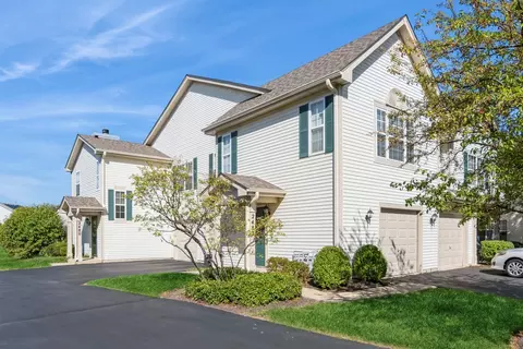 2482 Frost Dr #2482, Aurora, IL 60503