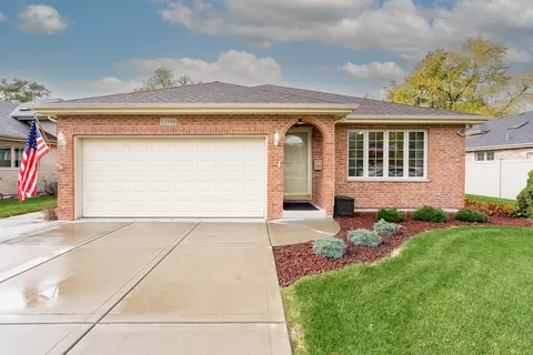 11548 S Normandy Ave, Worth, IL 60482