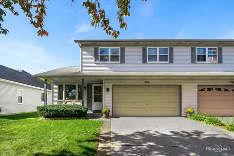 790 Cheyenne Ln, Elgin, IL 60123 photo 2