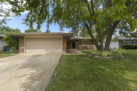 656 Bryn Mawr Ave, Bartlett, IL 60103
