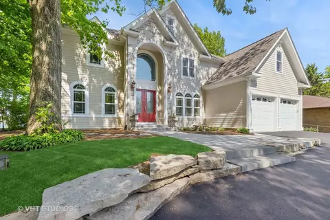 42532 N Linden Ln, Antioch, IL 60002