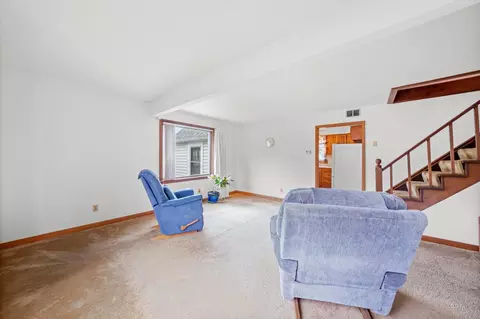 Living - 7246 S Oketo Ave, Bridgeview, IL 60455 photo 1 of 3