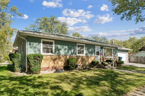 3245 Florence Ave, Steger, IL 60475