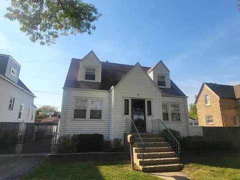 10938 S Troy St, Chicago, IL 60655