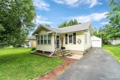203 Morris St, Joliet, IL 60436
