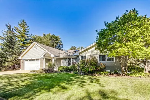 Exterior - 2100 Crane Ct, Rolling Meadows, IL 60008 photo 3 of 13