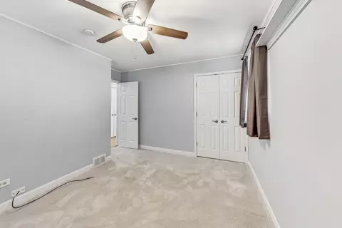 Bedroom - 2100 Crane Ct, Rolling Meadows, IL 60008 photo 9 of 9