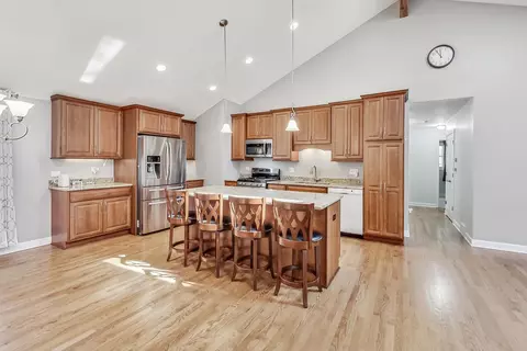 Kitchen - 2100 Crane Ct, Rolling Meadows, IL 60008 photo 1 of 3