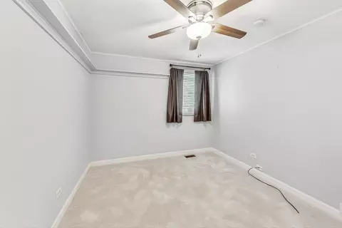 Bedroom - 2100 Crane Ct, Rolling Meadows, IL 60008 photo 8 of 9
