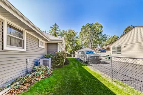 Exterior - 2100 Crane Ct, Rolling Meadows, IL 60008 photo 13 of 13