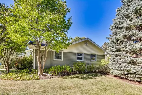 Exterior - 2100 Crane Ct, Rolling Meadows, IL 60008 photo 5 of 13