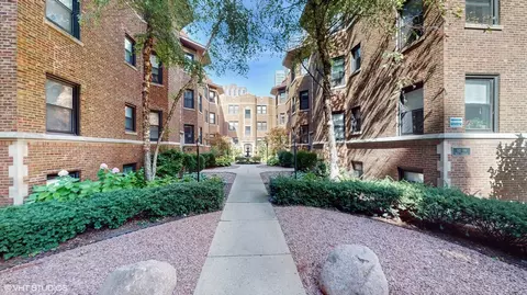 524 W Cornelia Ave #1N, Chicago, IL 60657