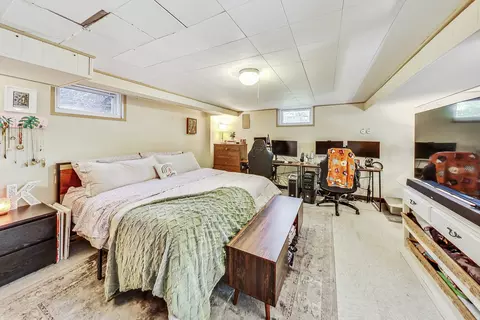 921 E Villa Dr, Des Plaines, IL 60016 photo 35