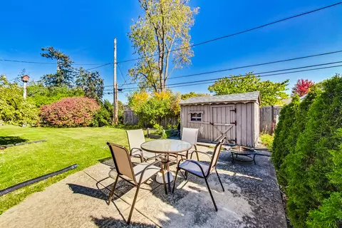 921 E Villa Dr, Des Plaines, IL 60016 photo 44