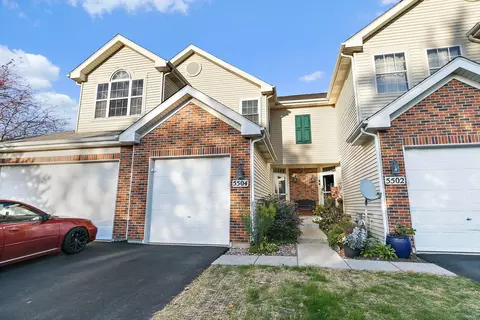 5504 Liam Ct, Carpentersville, IL 60110