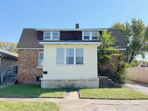 536 N Kennedy Dr, Kankakee, IL 60901