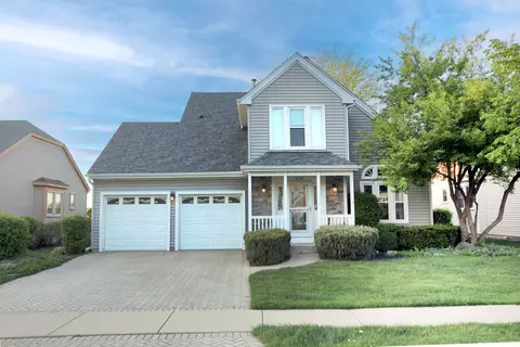 1898 Revere Ln, Elk Grove Village, IL 60007