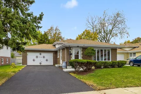 4536 Madison Ave, Brookfield, IL 60513