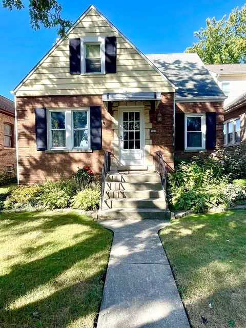 3706 Arthur Ave, Brookfield, IL 60513