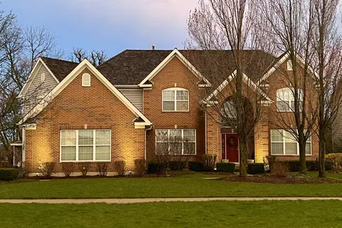 409 Morgan Ln, Fox River Grove, IL 60021