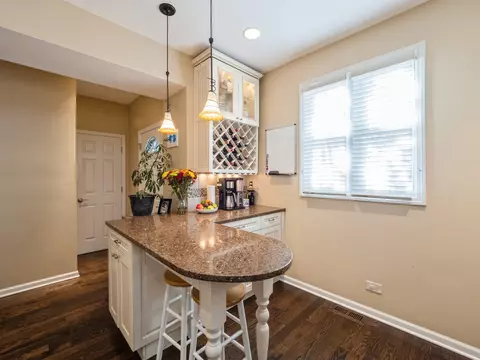 Kitchen - 45 W Johnson St, Palatine, IL 60067 photo 2 of 2