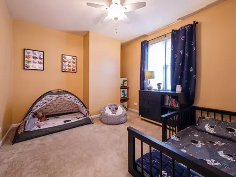 Bedroom - 45 W Johnson St, Palatine, IL 60067 photo 3 of 3