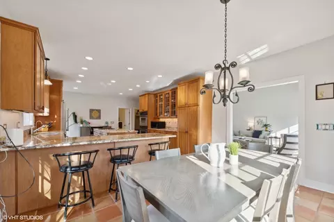 Kitchen - 617 Hillside Rd, Glenview, IL 60025 photo 1 of 5