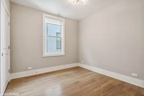Bedroom - 1209 E 46th St #2E, Chicago, IL 60653 photo 6 of 6