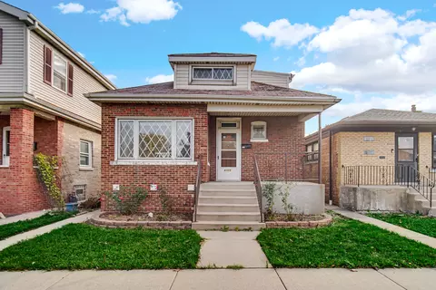 6105 S Keating Ave, Chicago, IL 60629