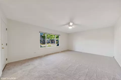 Living - 417 Virginia Pl, Wheeling, IL 60090 photo 1 of 2