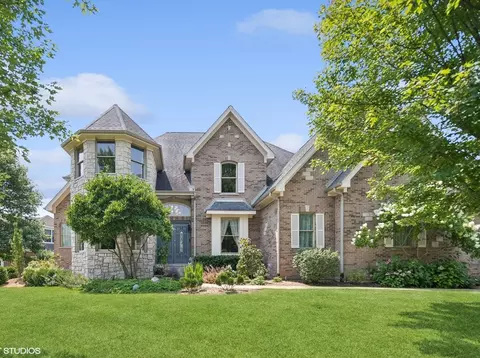 9735 Stonecastle Ln, Village Of Lakewood, IL 60014