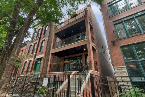 940 N Wolcott Ave #3, Chicago, IL 60622