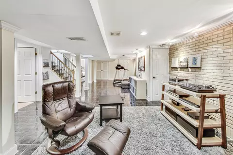 Other - 102 W Sunset Rd, Mount Prospect, IL 60056 photo 5 of 7
