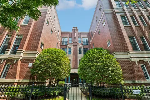 3845 N Ashland Ave #4E, Chicago, IL 60613