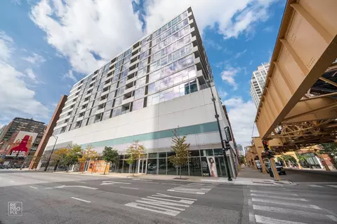 630 N Franklin St #803, Chicago, IL 60654