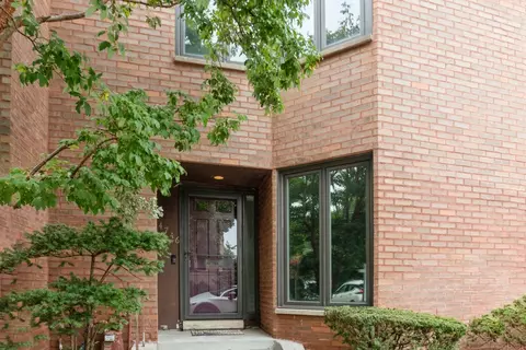 4746 S Kenwood Ave, Chicago, IL 60615