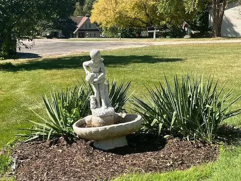 Exterior - 1376 Coven Cir, Davis, IL 61019 photo 16 of 20