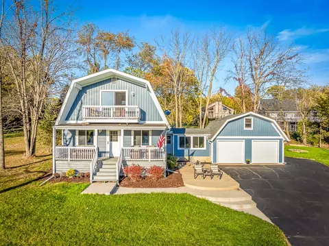 Exterior - 1376 Coven Cir, Davis, IL 61019 photo 8 of 20