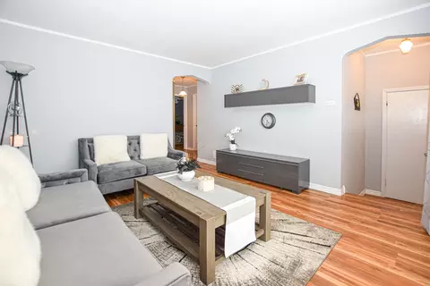 Living - 7314 39th St, Lyons, IL 60534 photo 1 of 6