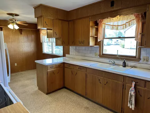 815 10th St, Fulton, IL 61252 photo 4