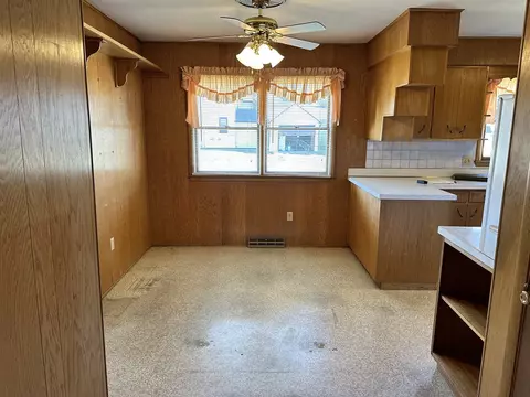 815 10th St, Fulton, IL 61252 photo 5