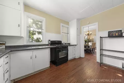 Kitchen - 159 S Porter St, Elgin, IL 60120 photo 2 of 3