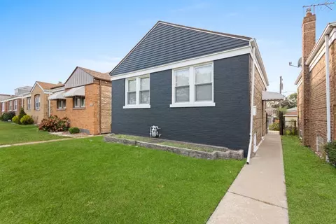 10512 S Avenue O Ave, Chicago, IL 60617