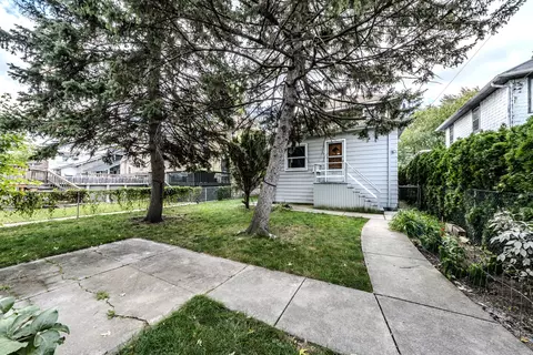 Exterior - 6435 Sinclair Ave, Berwyn, IL 60402 photo 2 of 2