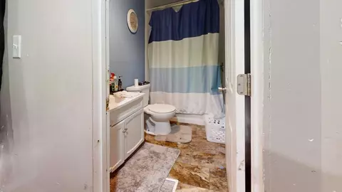 511 W Meyer St, Thomasboro, IL 61878 photo 13