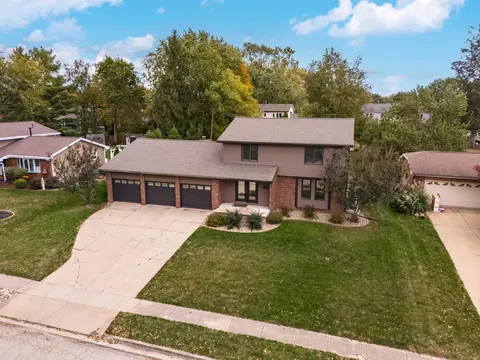 2703 Ridge Rd, Bloomington, IL 61704 photo 6