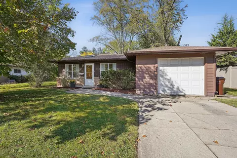 284 Green St, Park Forest, IL 60466